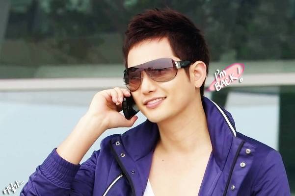 “Гүнжийн залуу” жүжигчин Пак Ши Хү – ийн амьдрал